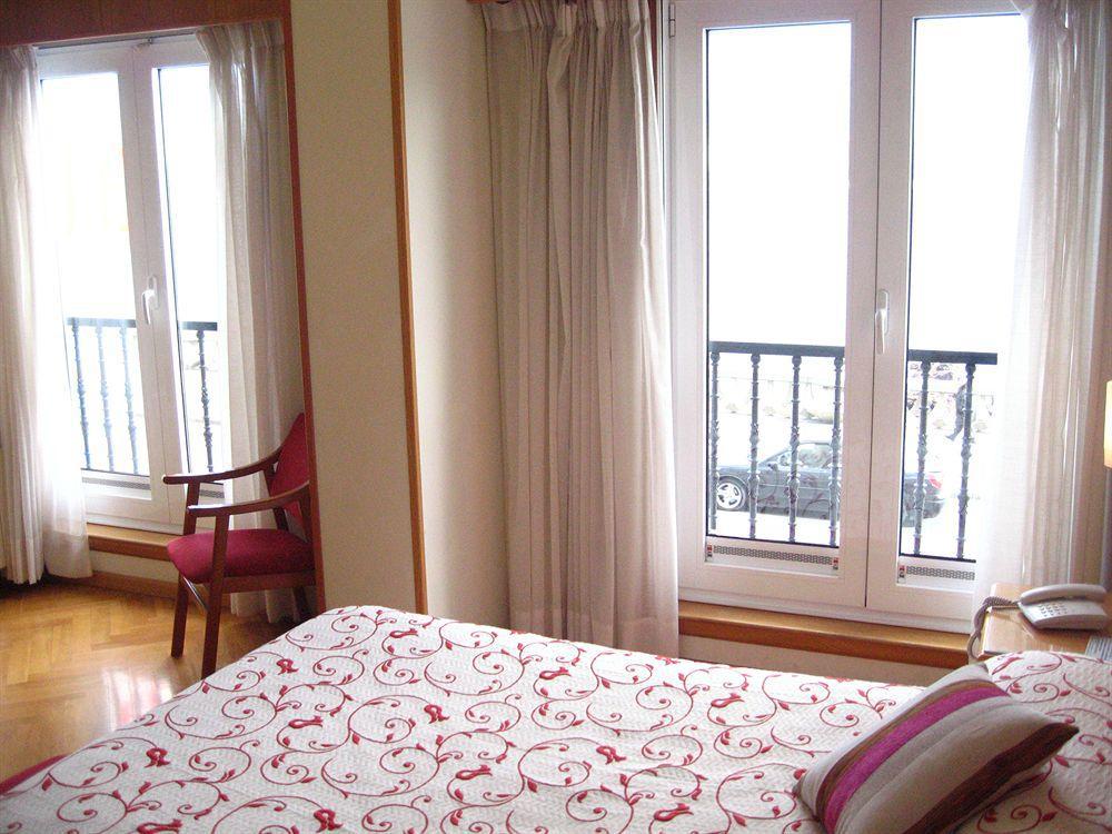 Hotel Cristal 2 아 코루냐 외부 사진