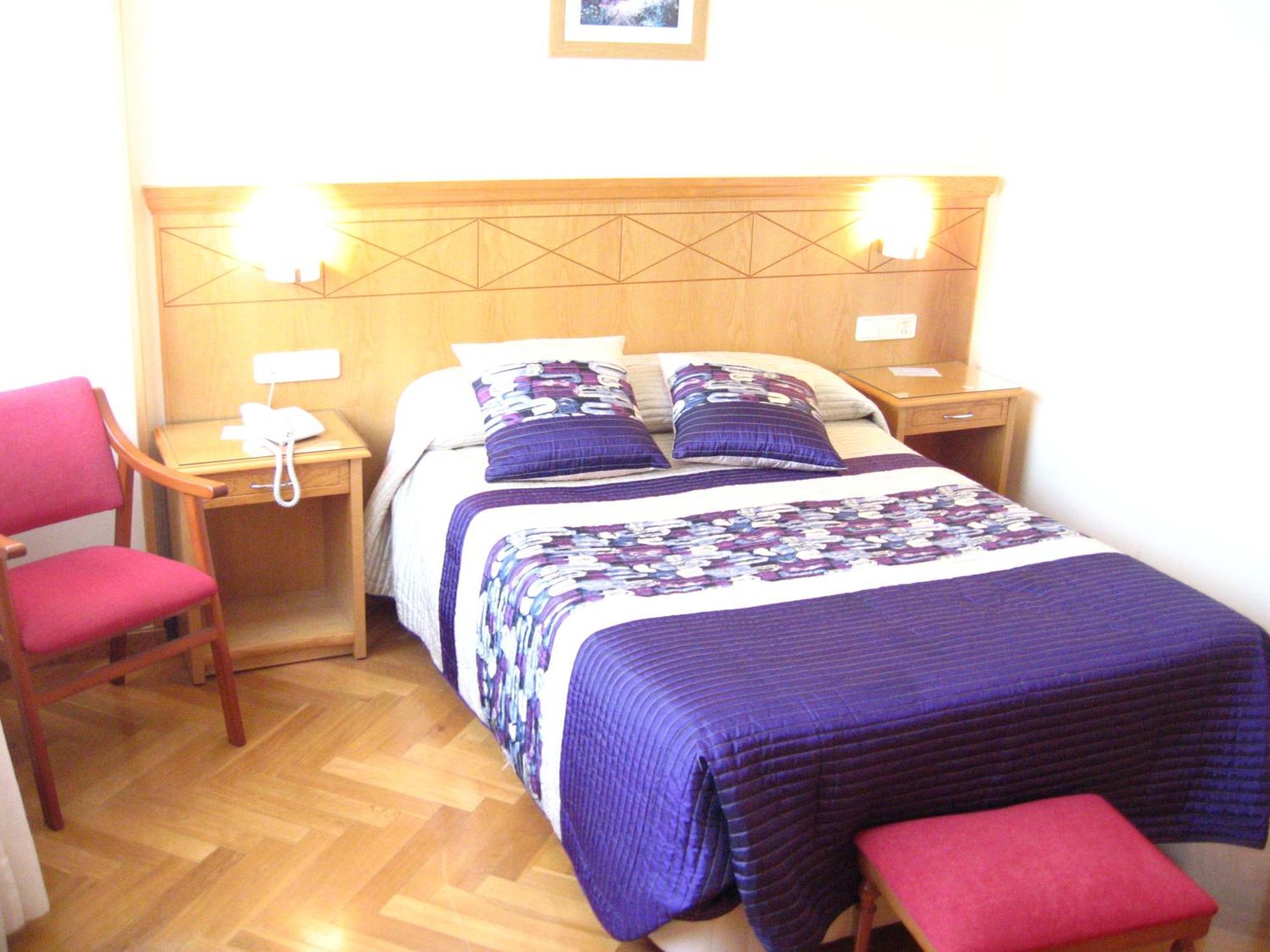 Hotel Cristal 2 아 코루냐 외부 사진