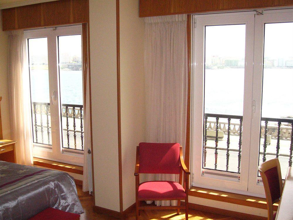 Hotel Cristal 2 아 코루냐 외부 사진