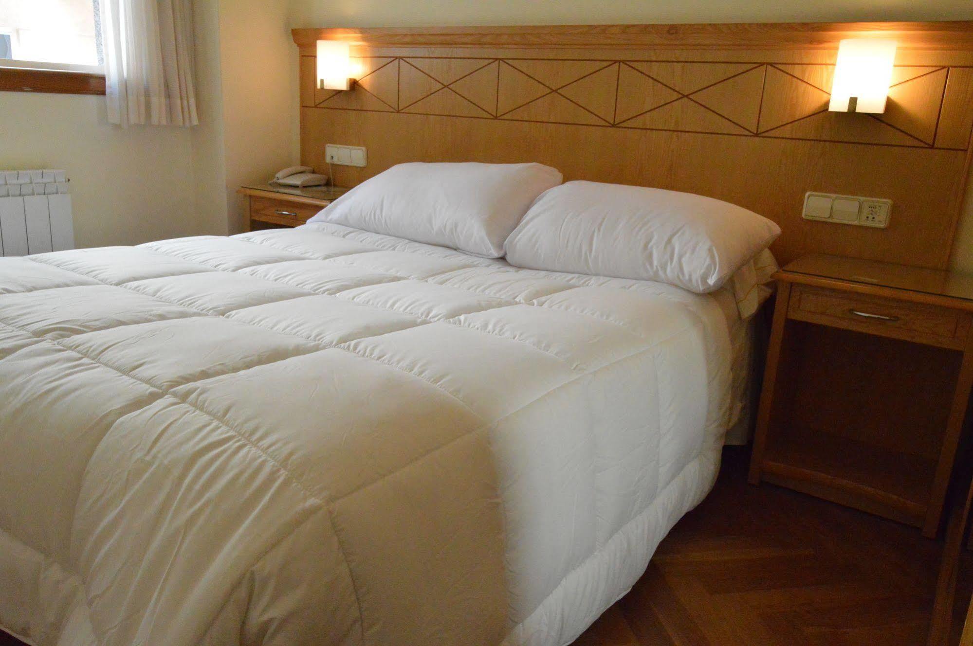 Hotel Cristal 2 아 코루냐 외부 사진